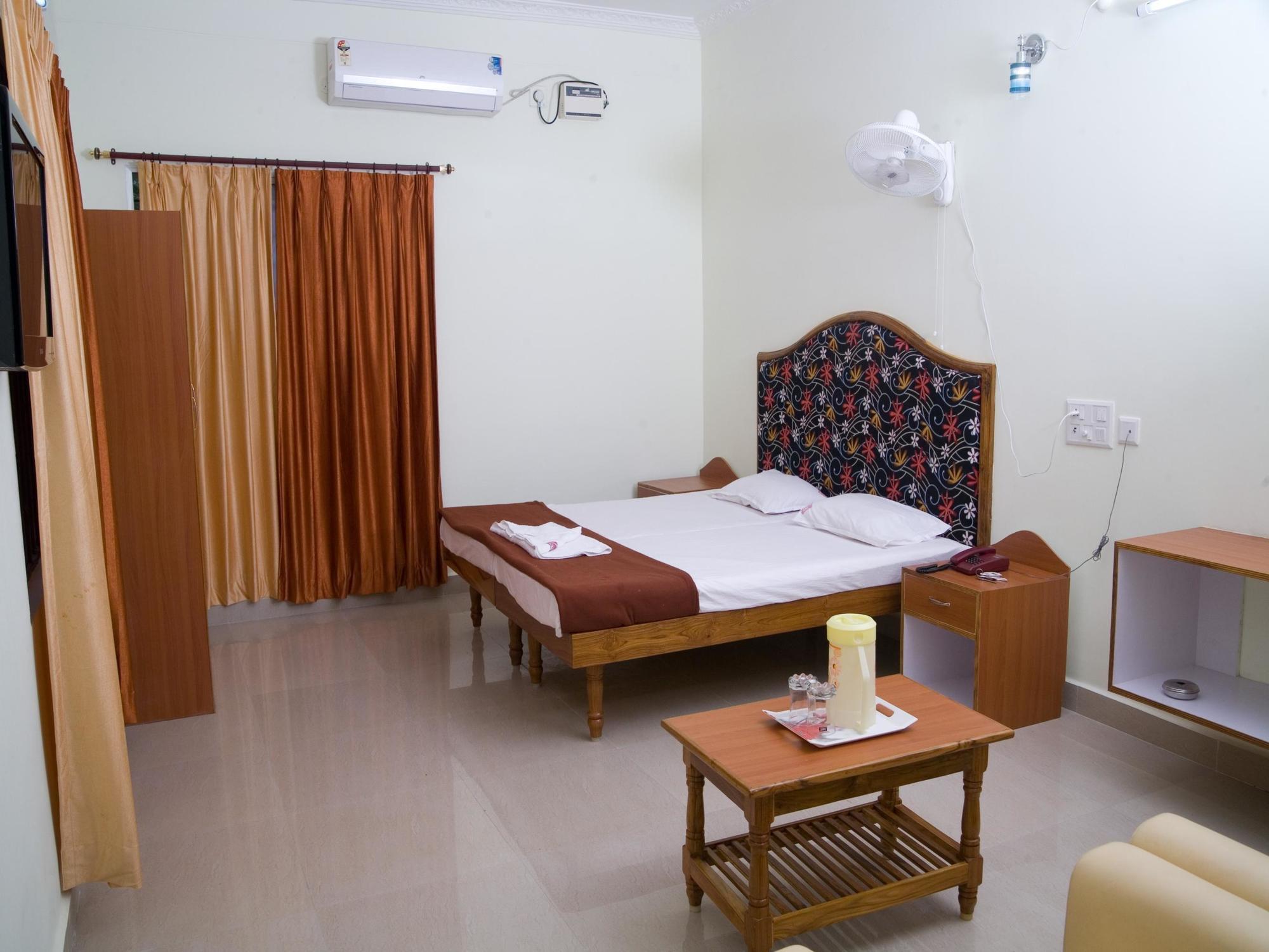 Vihas Inn Tirupati Exteriér fotografie