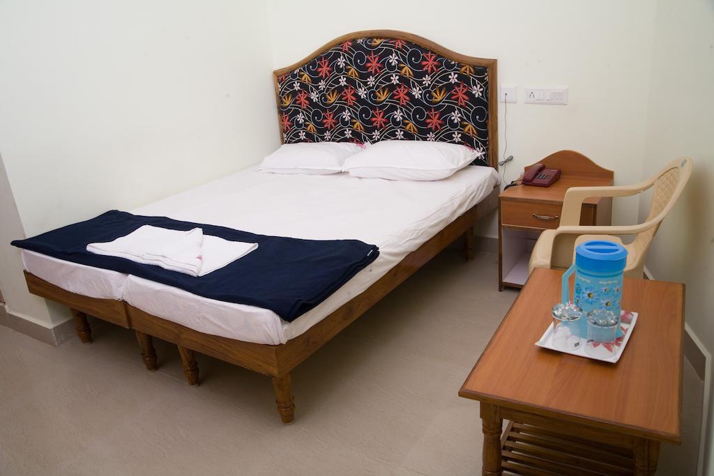 Vihas Inn Tirupati Pokoj fotografie