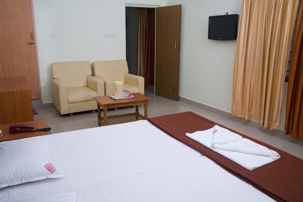 Vihas Inn Tirupati Pokoj fotografie